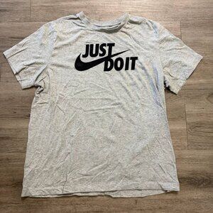 Nike “Just Do It” Logo Gray T-Shirt Men’s Size XL Cotton Blend